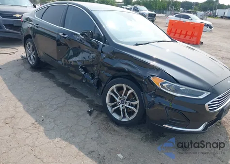 2019 Ford Fusion Sel z USA, uszkodzony, nr VIN 3FA6P0CD4KR118890